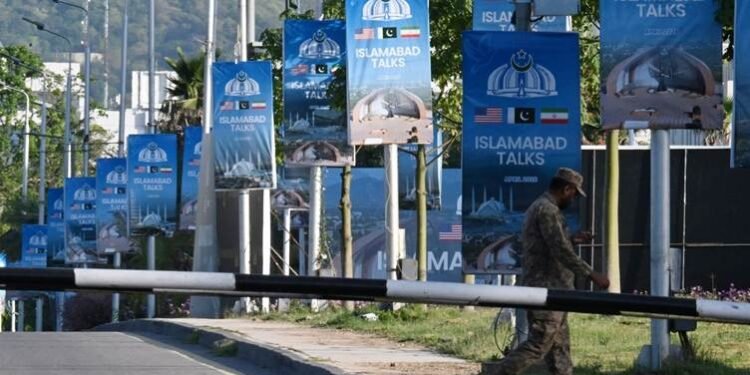 پەرلەمانتارێکی ئێران: دەبێ پرسی ئەتۆمی لەسەر مێزی…