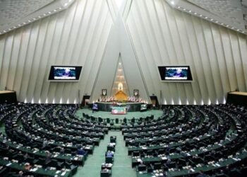 پەرلەمانتارێکی ئێران: دەبێ پرسی ئەتۆمی لەسەر مێزی…