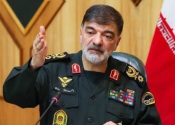 بەڕێوەبەری گشتیی پۆلیسی ئێران: تەنیا فەرمانەکانی…