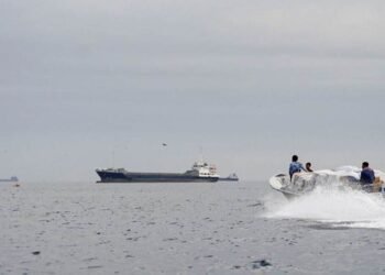 قەرارگەی خاتەمولئەنبیا هۆشداری دەداتە ئەمریکا