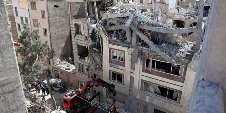 راپۆرتێک: بەهۆی جەنگەوە 144 ملیار دۆلار زیان بەر…