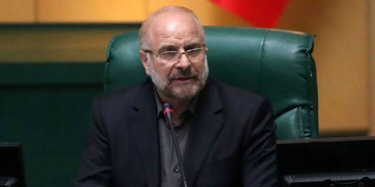 261 پەرلەمانتاری ئێران پشتگیریی قالیباف و شاندی…