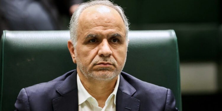 ئەمریکا و ئیسرائیل کار بۆ نانەوەی دووبەرەکی لە ناوخۆی ئێران دەکەن