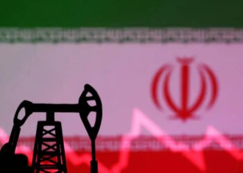 ئێران بەرهەمهێنانی نەوتی بە بڕی 400 هەزار بەرمیل کەم کردووەتەوە