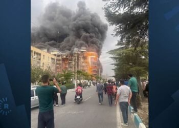 لە ئەنجامی ئاگرکەوتنەوەیەک لە تاران 11 کەس…